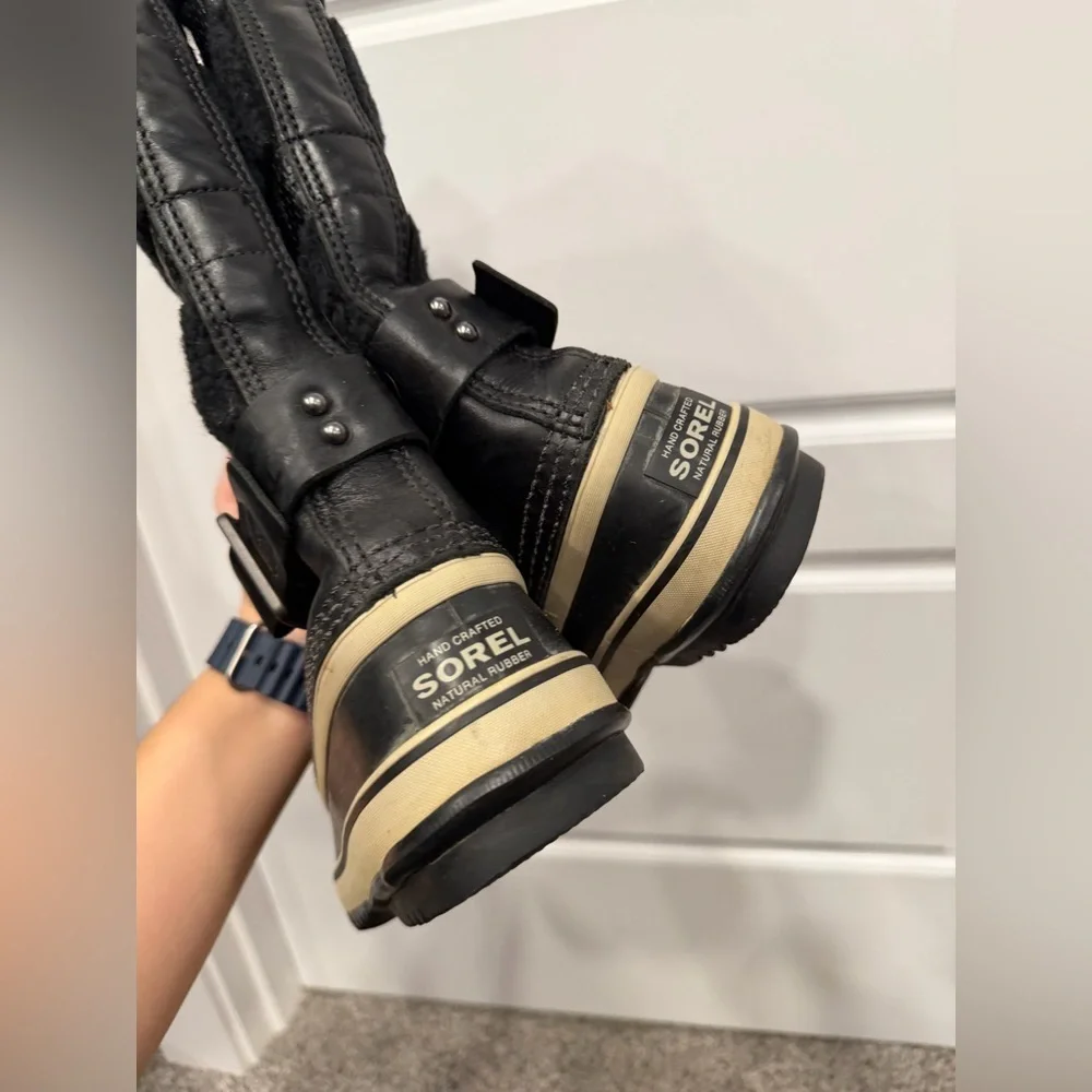 Sorel Helen of Tundra II winter boots in black leather size 7 - Picture 4 of 6